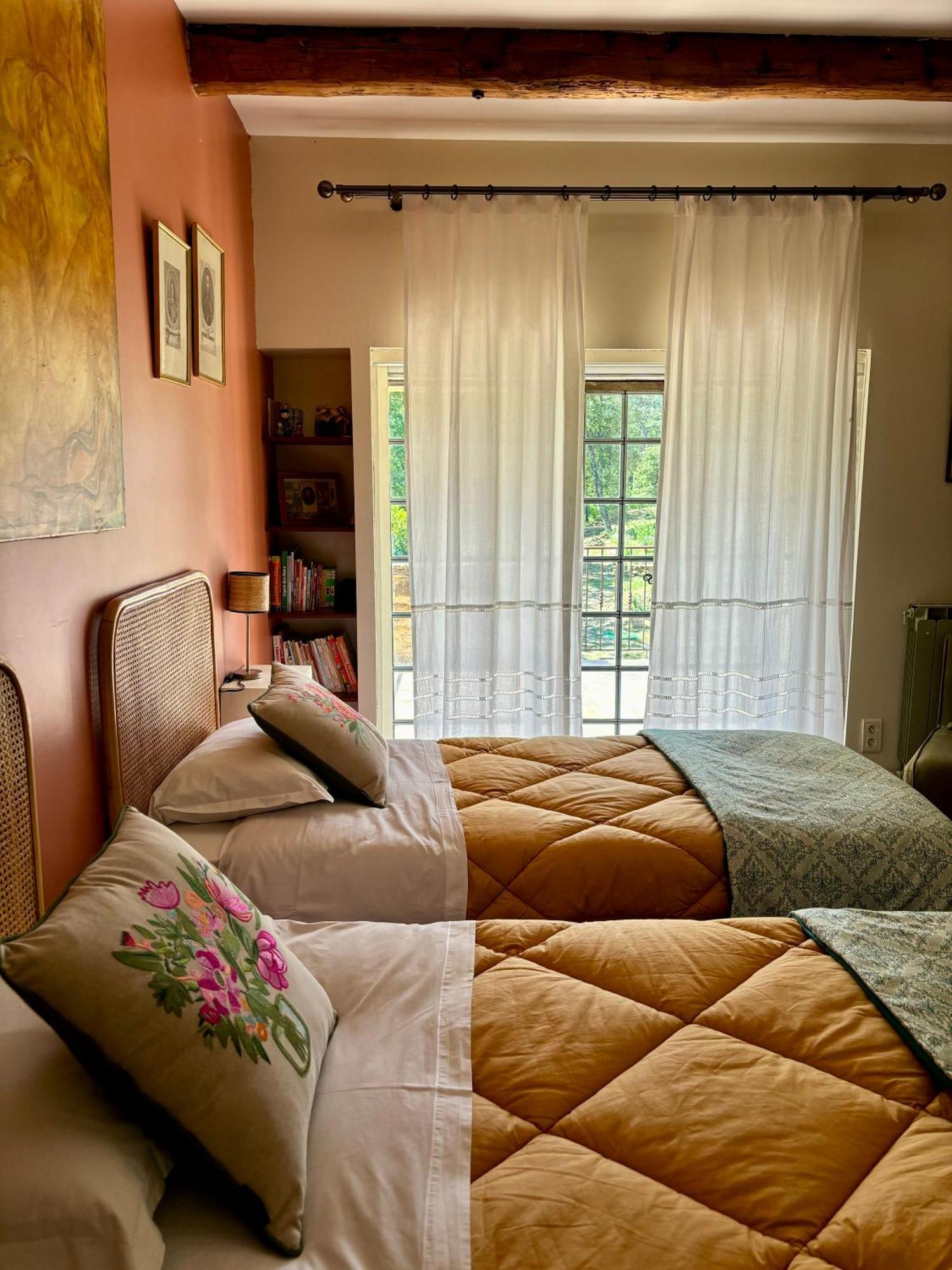Bed and Breakfast Domaine Du Commandeur Mondragon Exteriér fotografie